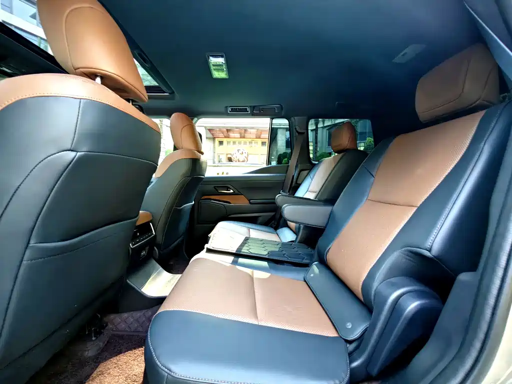 Lexus GX — миниатюра 25
