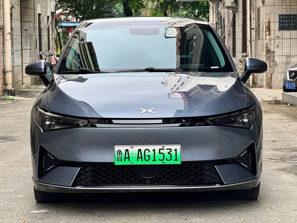 XPeng P5 — миниатюра 2