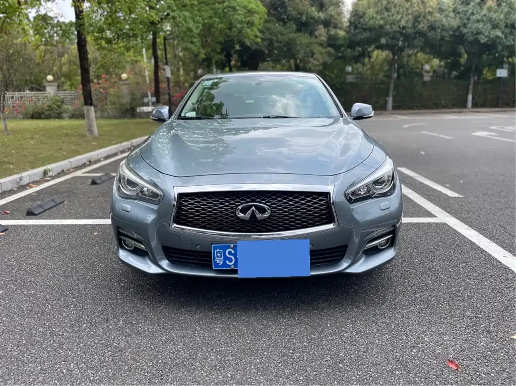 Infiniti Q50L 2017