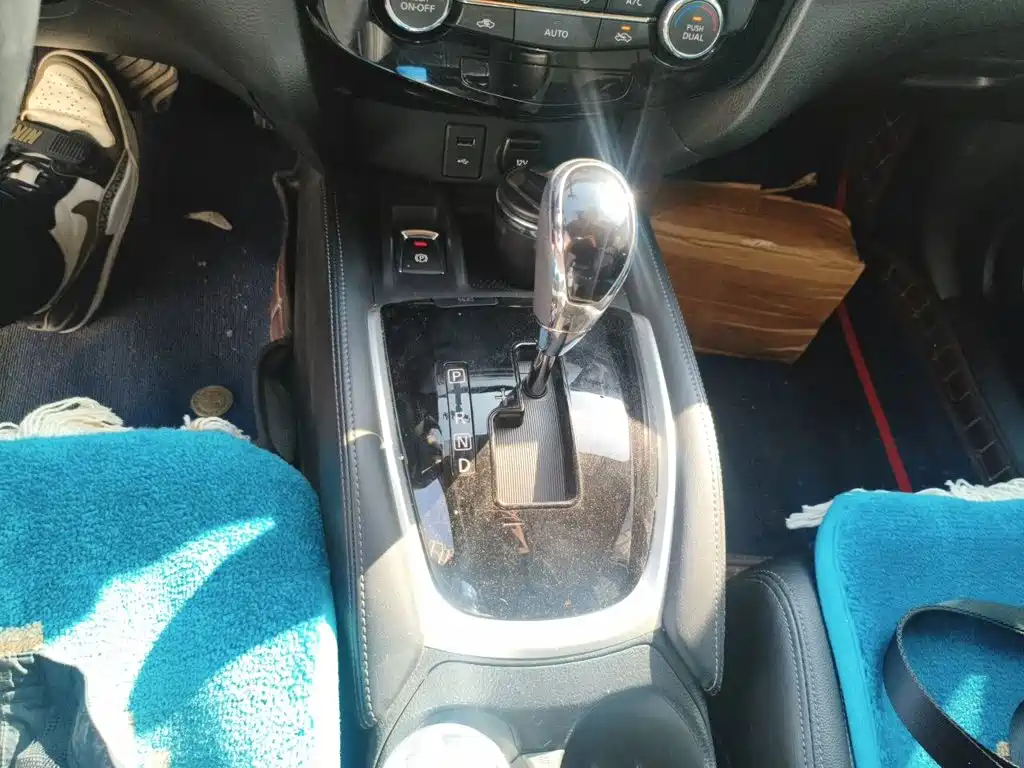 Nissan X-Trail — миниатюра 15