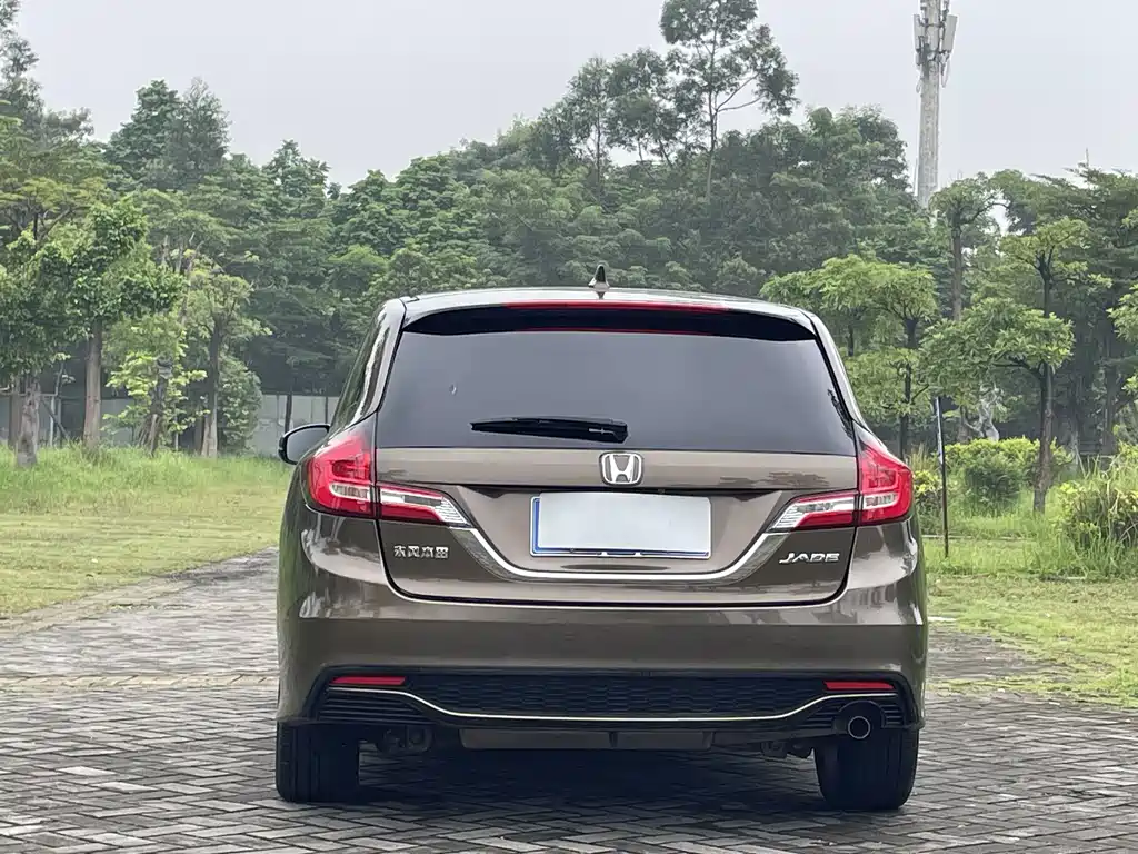 Honda Jade — миниатюра 9