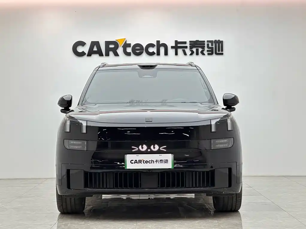 Lynk & Co 900 — миниатюра 7
