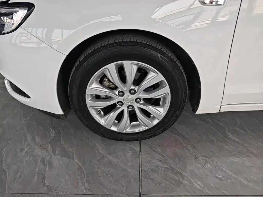 Buick Excelle — миниатюра 23