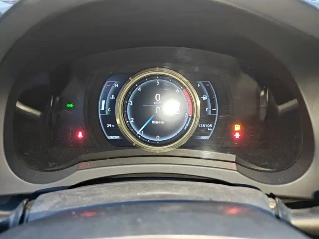 Lexus IS — миниатюра 12