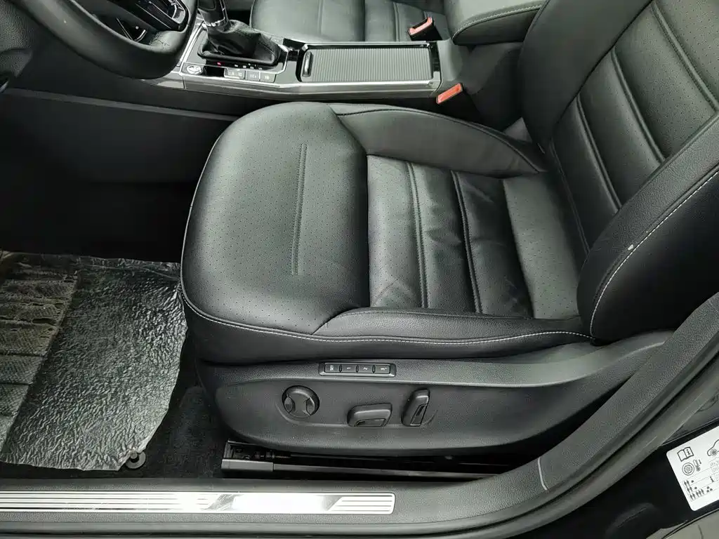 Volkswagen Passat — миниатюра 20