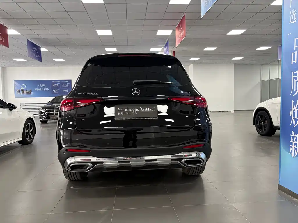 Mercedes-Benz GLC 2024 GLC 300 L 4MATIC 7 мест