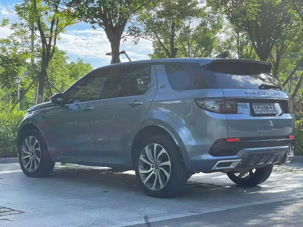 Land Rover Discovery Sport — миниатюра 7