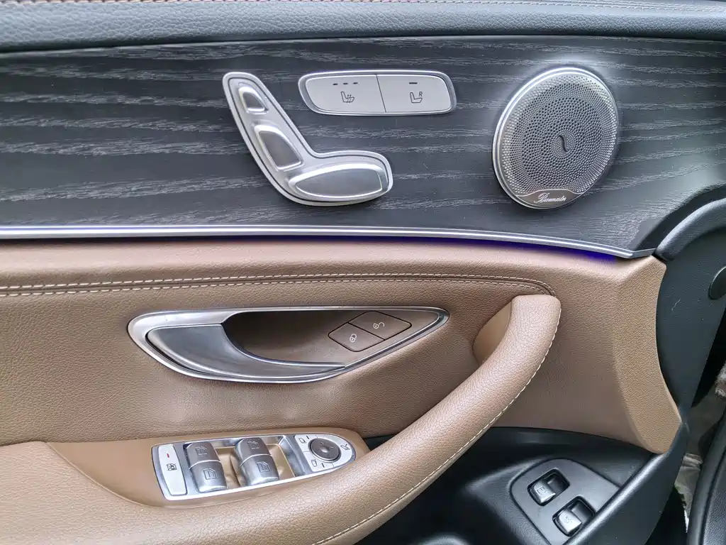 Mercedes-Benz E-Class New Energy — миниатюра 7