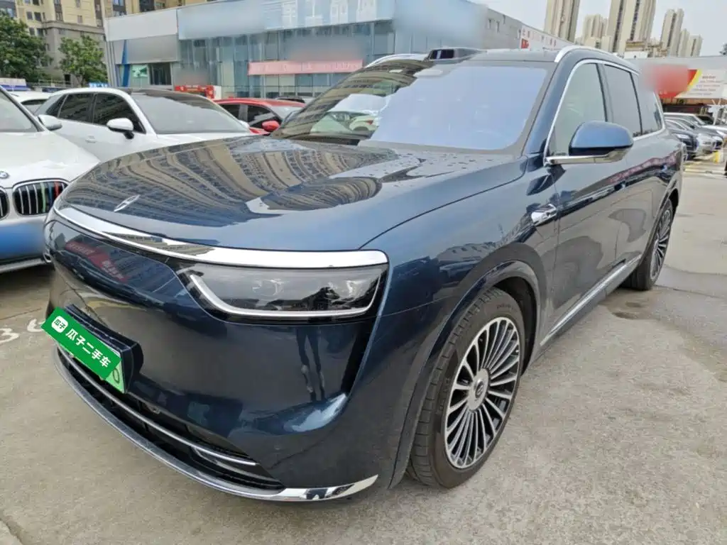 Aito M8 2025 Ultra 53.4kWh 5 мест (192 ）
