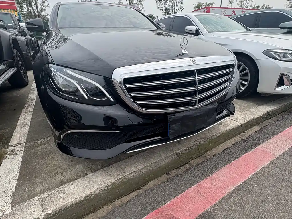 Mercedes-Benz E-Class E 2020 E 300 L Fashion