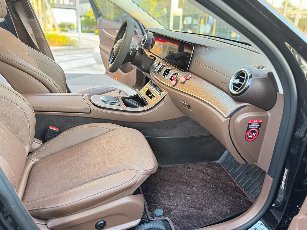 Mercedes-Benz E-Class E 2022 E 300 L Luxury