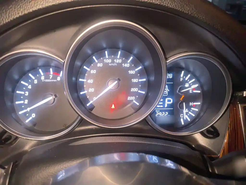 Zotye Zotye SR9 — миниатюра 4