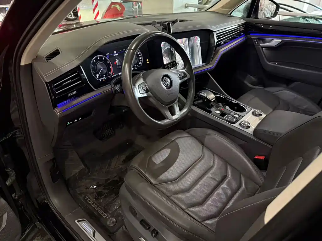Volkswagen Touareg — миниатюра 6