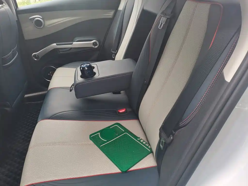 BYD Yuan Plus — миниатюра 15