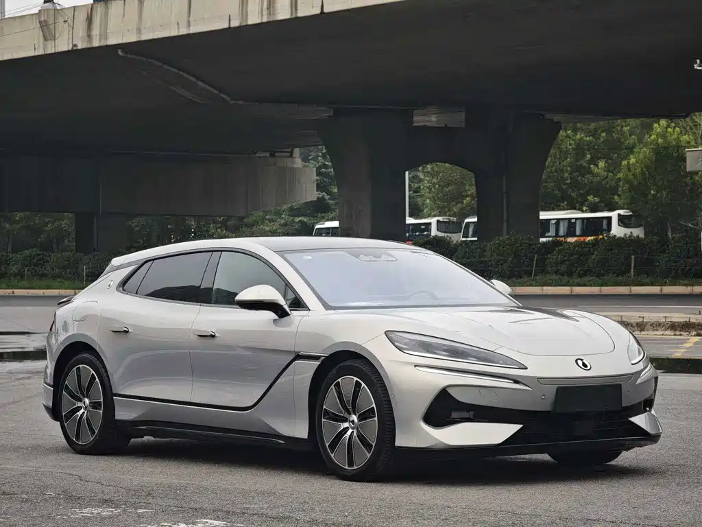 Denza Denza Z9GT — миниатюра 4