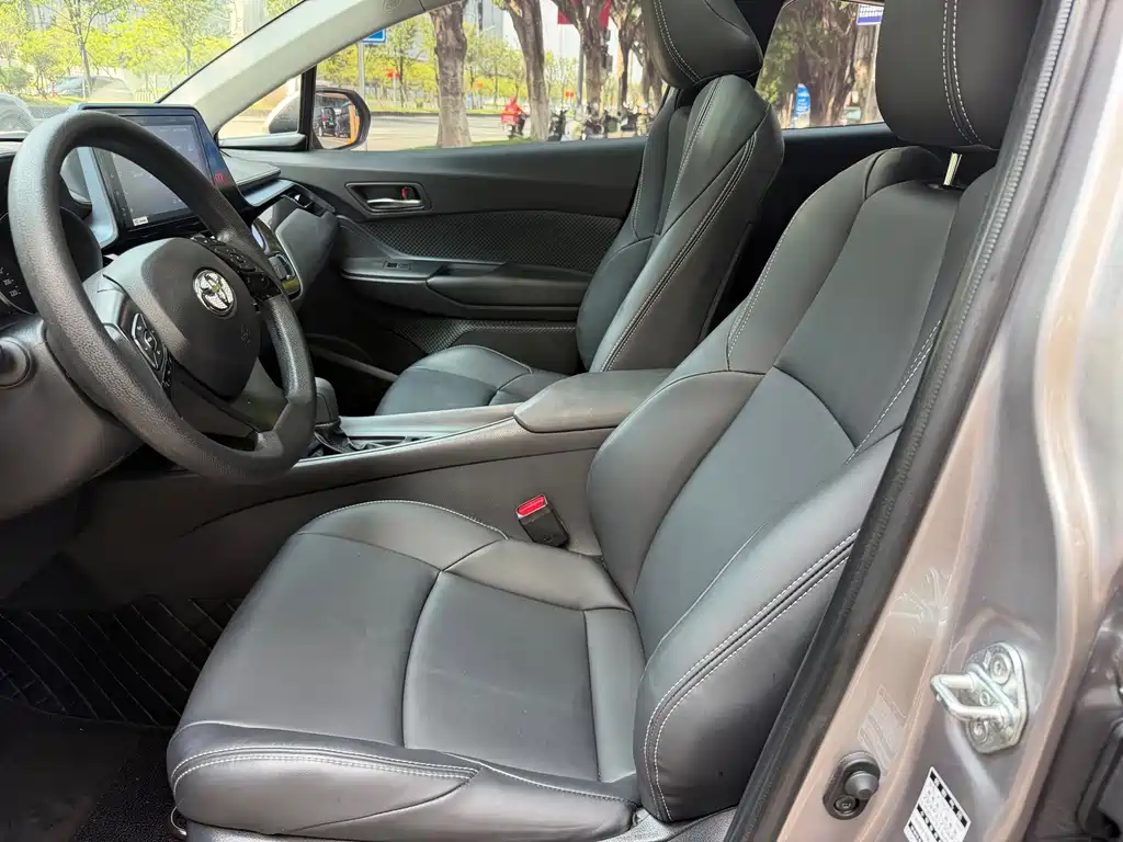 Toyota IZOA — миниатюра 13