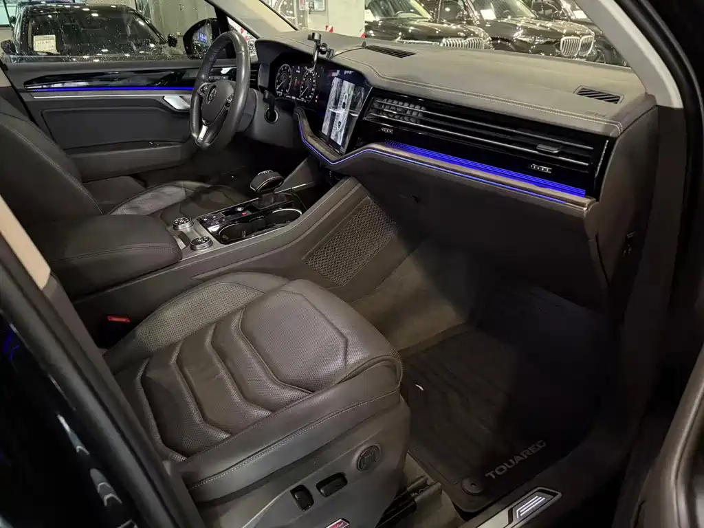 Volkswagen Touareg — миниатюра 17