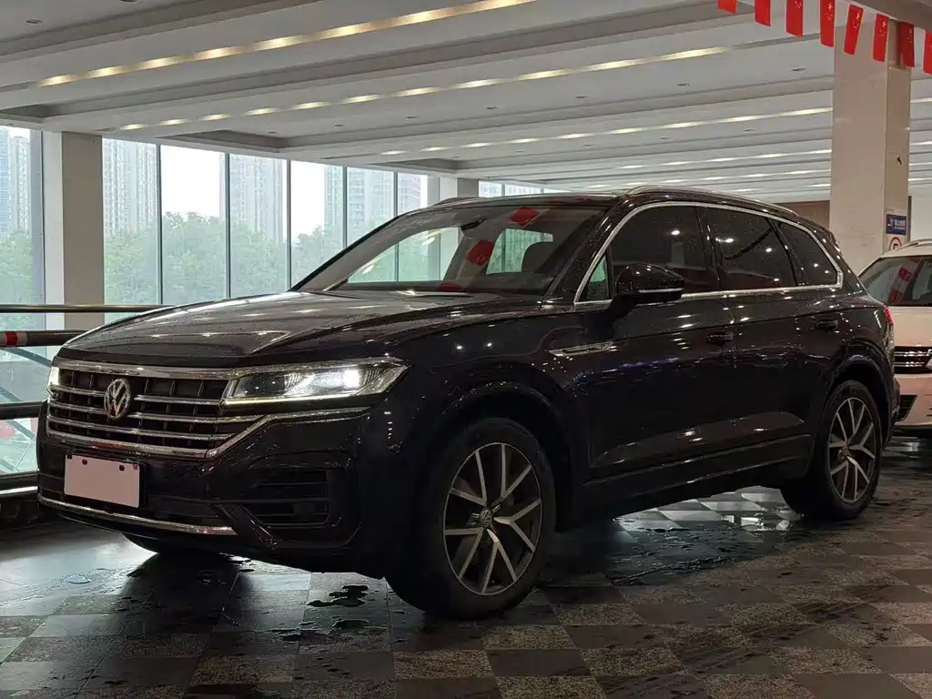 Volkswagen Touareg — миниатюра 10