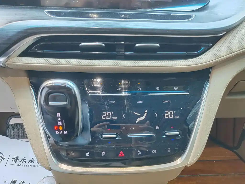 Buick GL8 2021 ES 653T Luxury