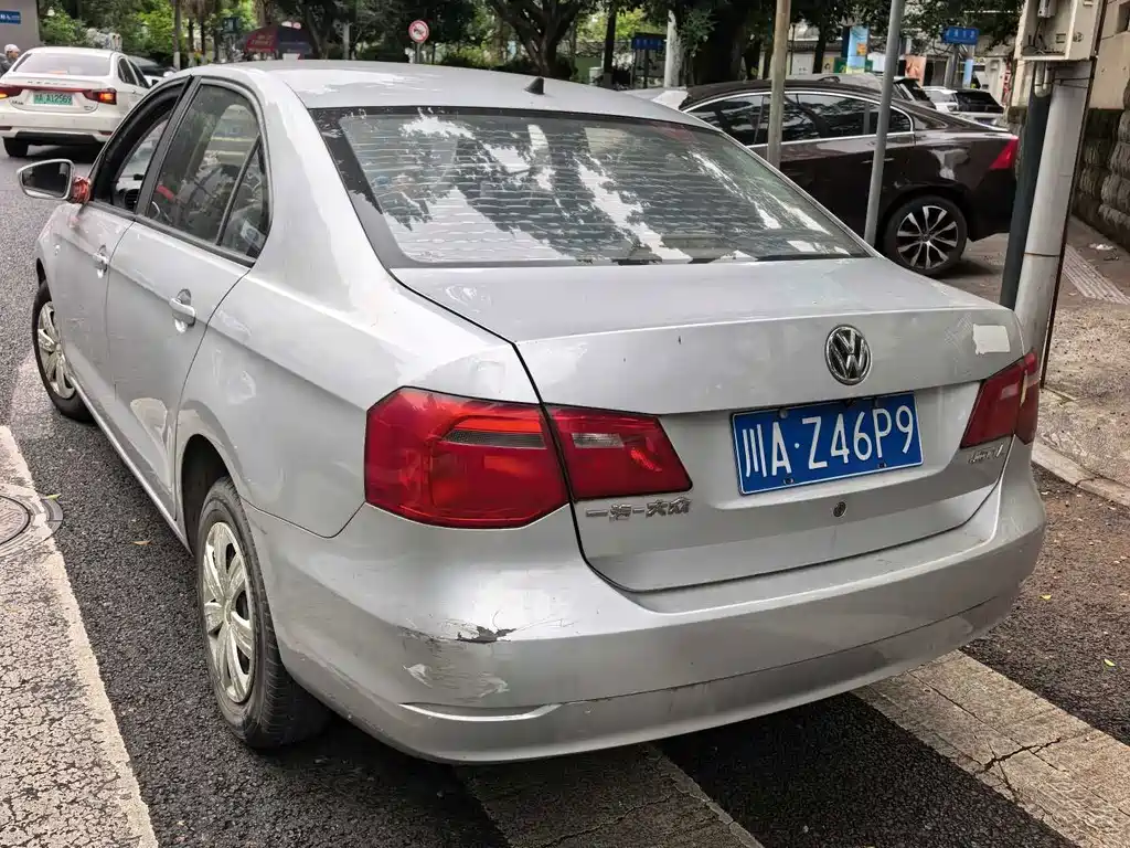 Volkswagen Jetta — миниатюра 4