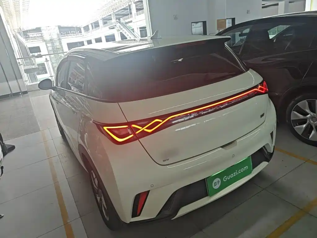 BYD Dolphin 2025 420km Freedom