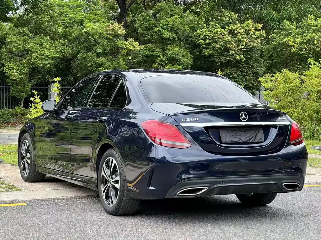 Mercedes-Benz C-Class — миниатюра 15