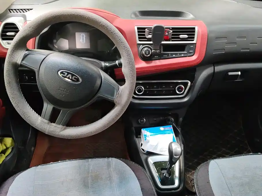 JAC JAC iEV6E — миниатюра 12