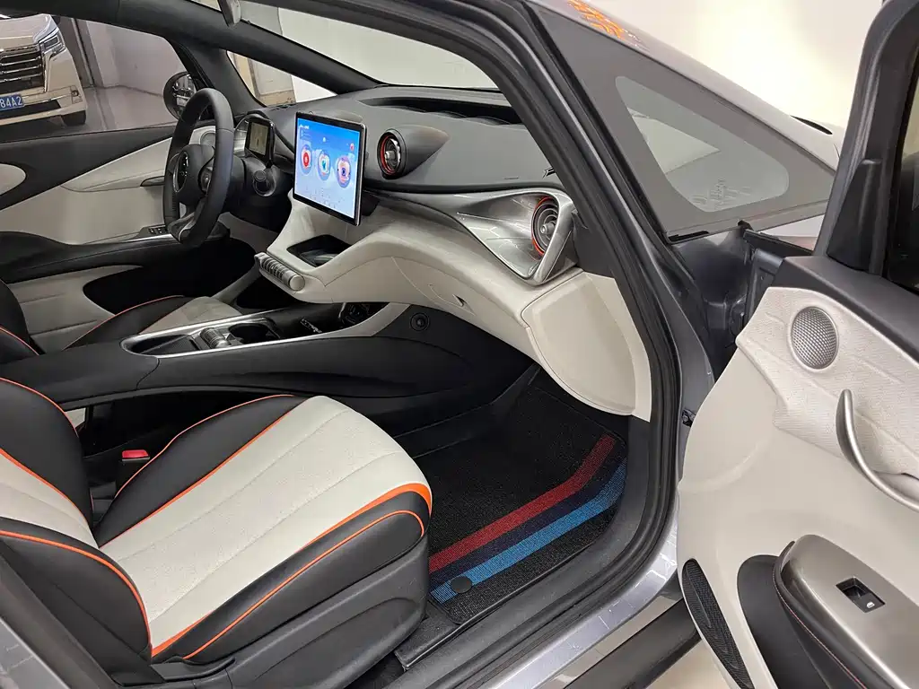 BYD Dolphin — миниатюра 13