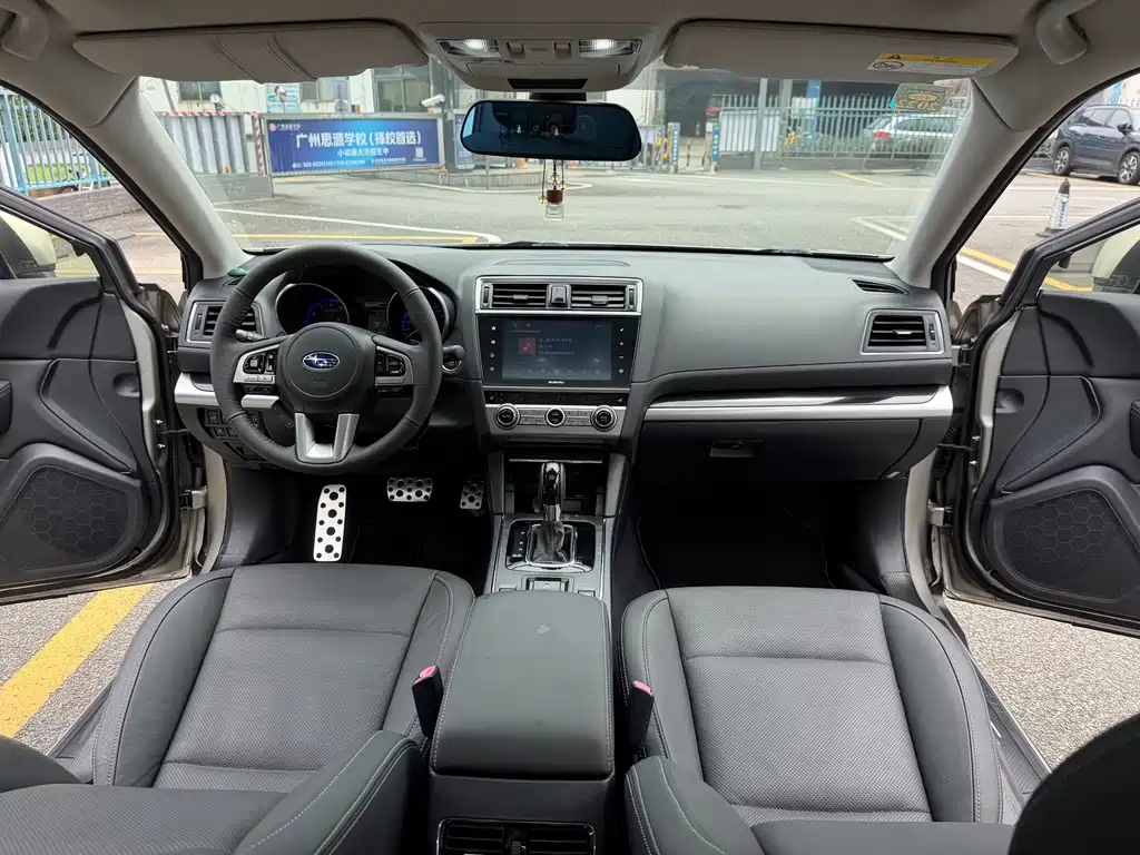 Subaru Outback — миниатюра 12
