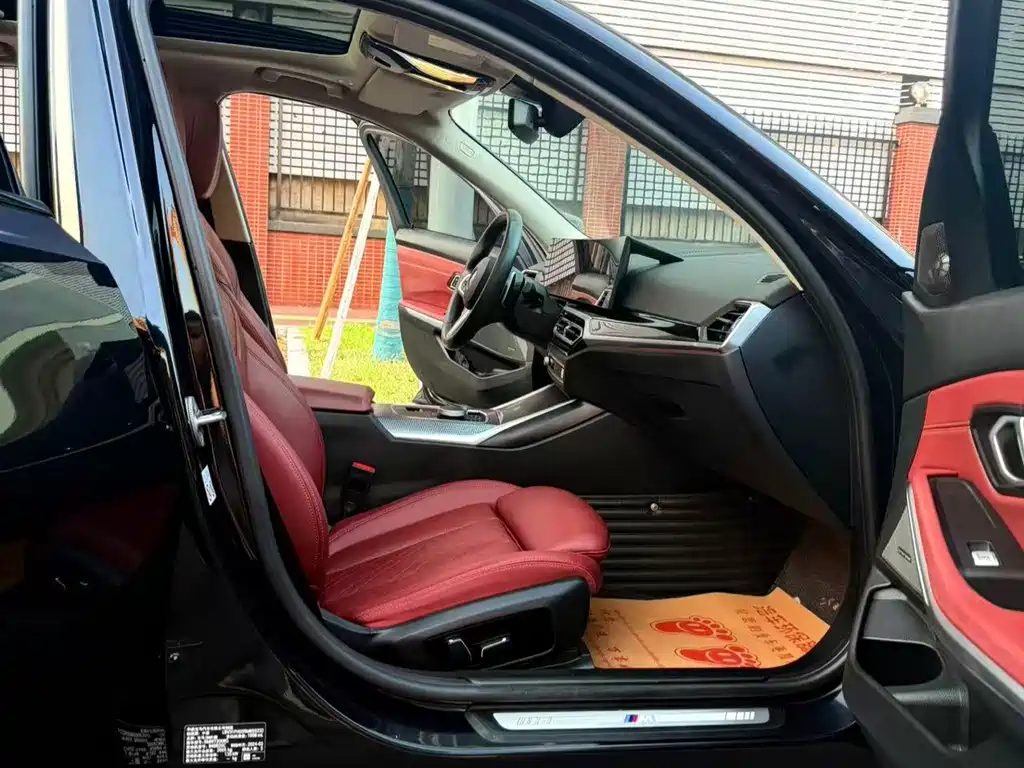 BMW 3 Series — миниатюра 11