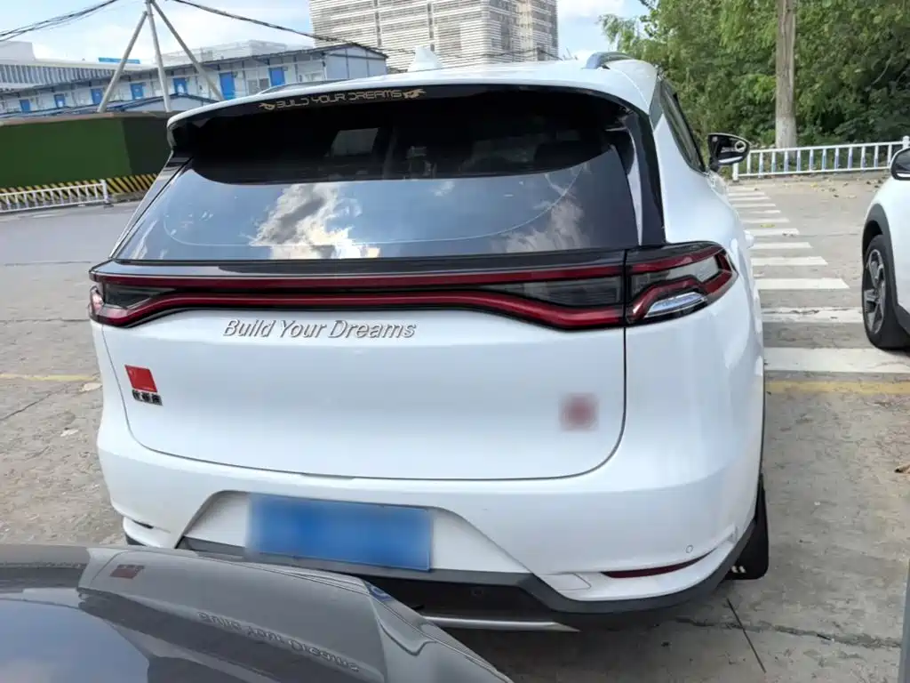 BYD Tang — миниатюра 6