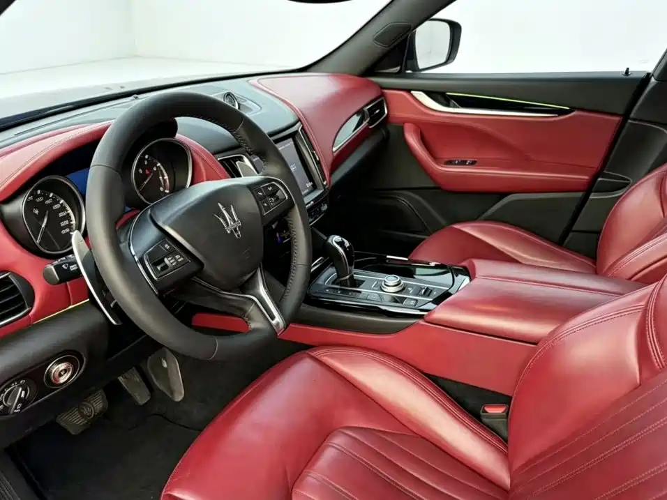 Maserati Levante — миниатюра 4