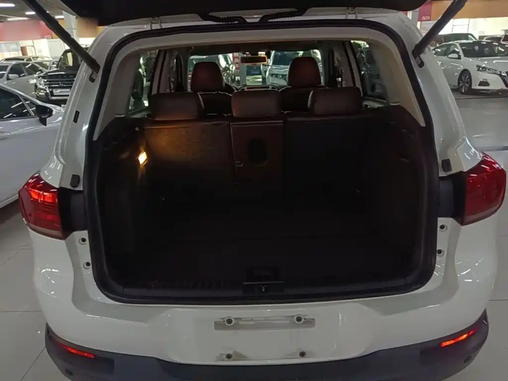 Volkswagen Tiguan — миниатюра 15