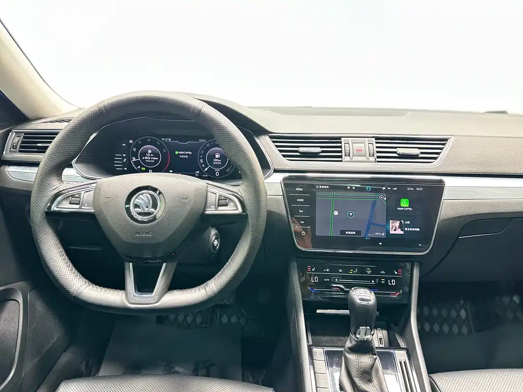 Skoda Superb TSI280 DSG Premium Edition, фото 22
