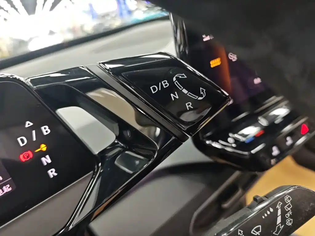 Volkswagen ID.3 — миниатюра 14