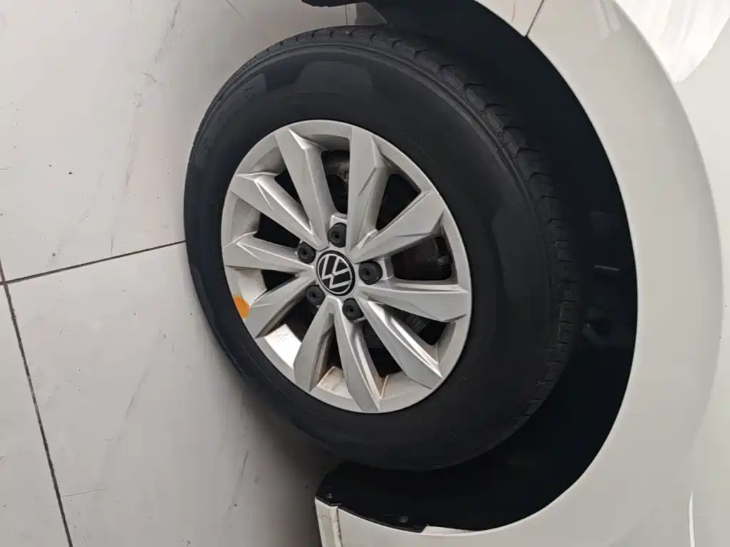 Volkswagen Bora — миниатюра 23