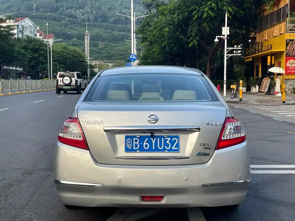 Nissan Teana — миниатюра 4