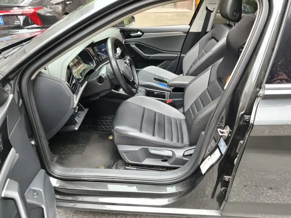 Volkswagen Sagitar — миниатюра 14