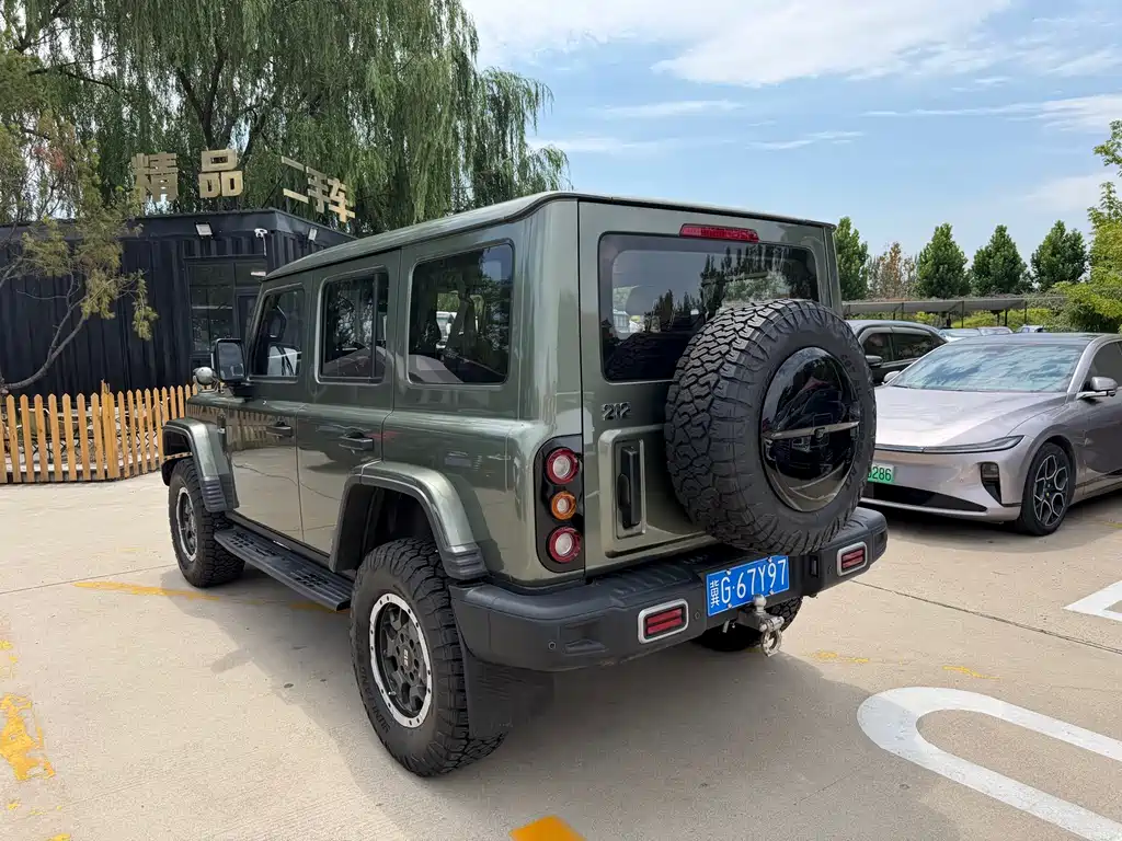 212 T01 2025 2.0T