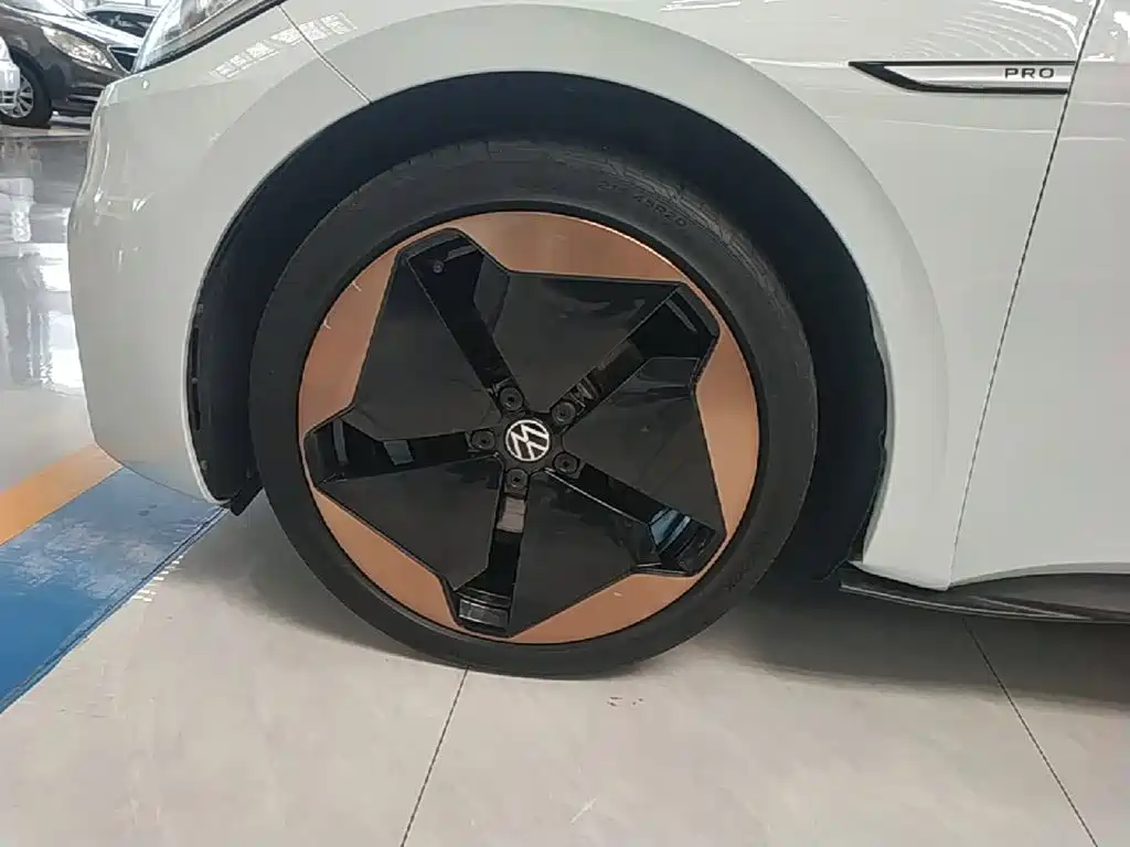 Volkswagen ID.3 — миниатюра 23