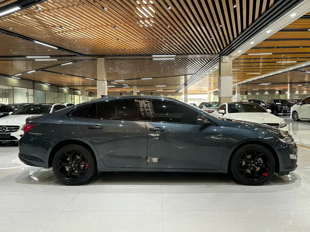 Chevrolet Malibu XL — миниатюра 13