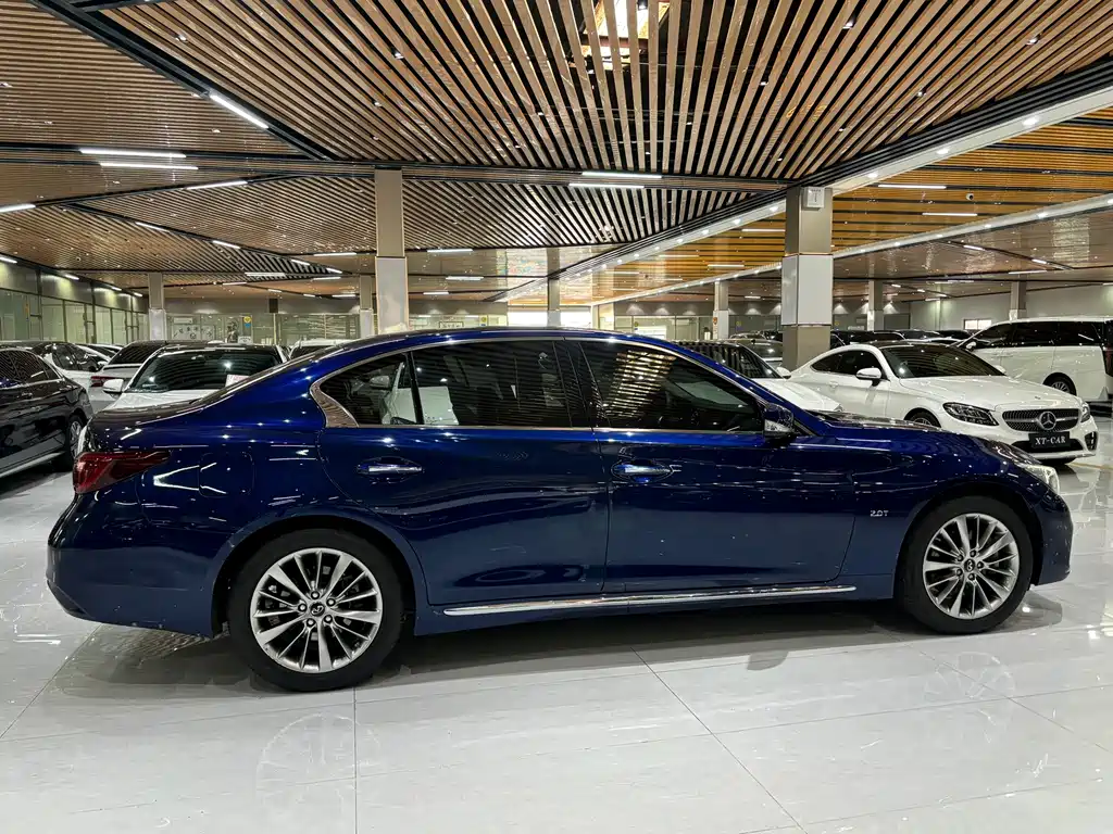 Infiniti Q50L — миниатюра 7