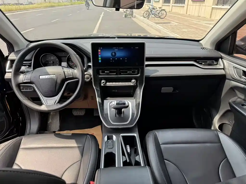 Haval M6 — миниатюра 5