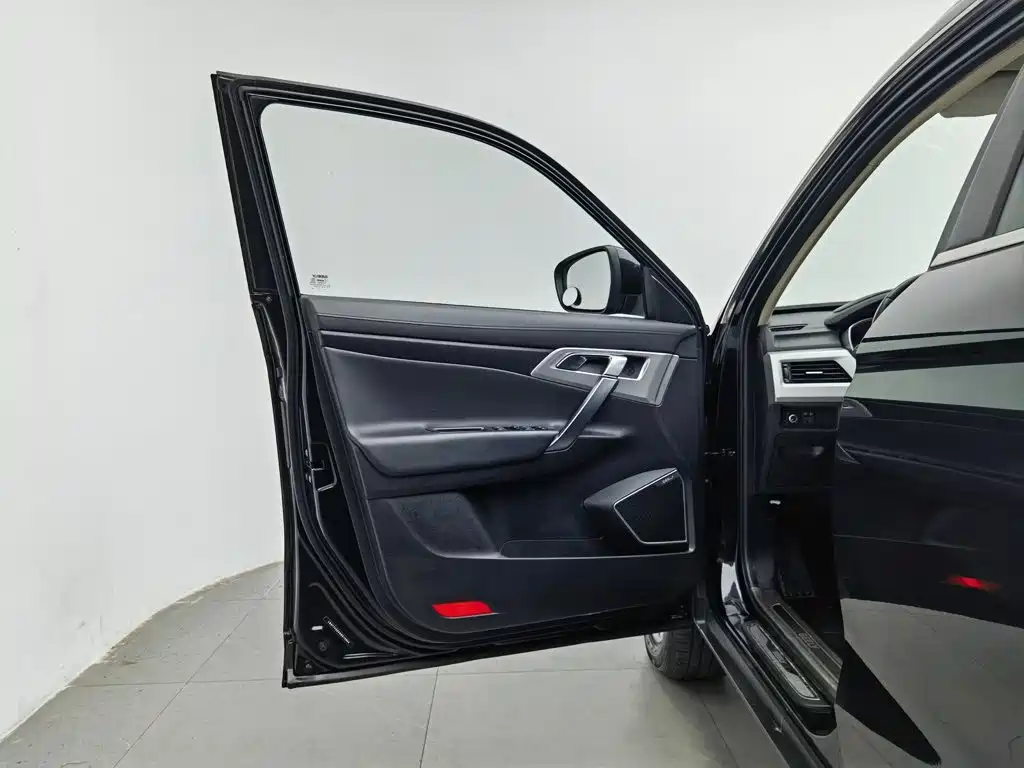 Geely Boyue — миниатюра 8