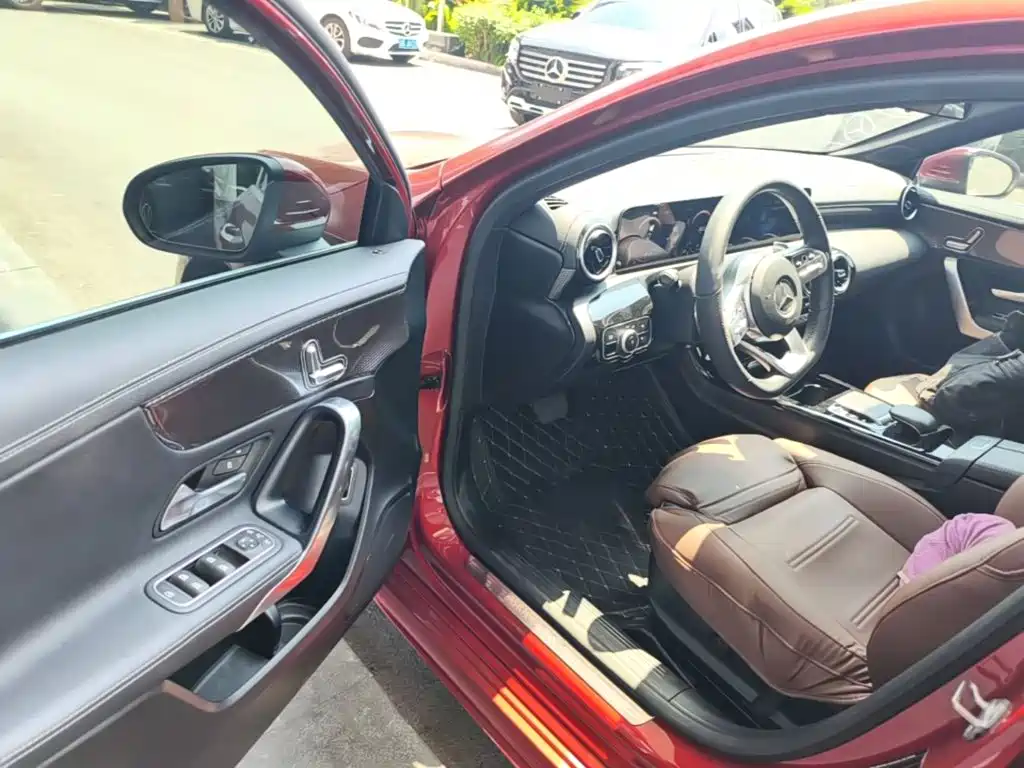 Mercedes-Benz A-Class — миниатюра 21