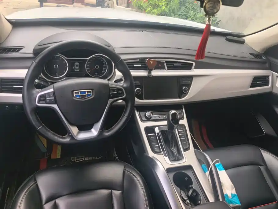 Geely Boyue — миниатюра 12
