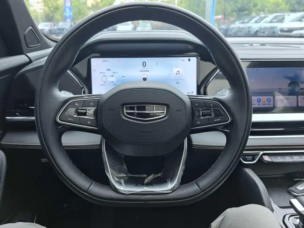 Geely Xingyue L — миниатюра 5