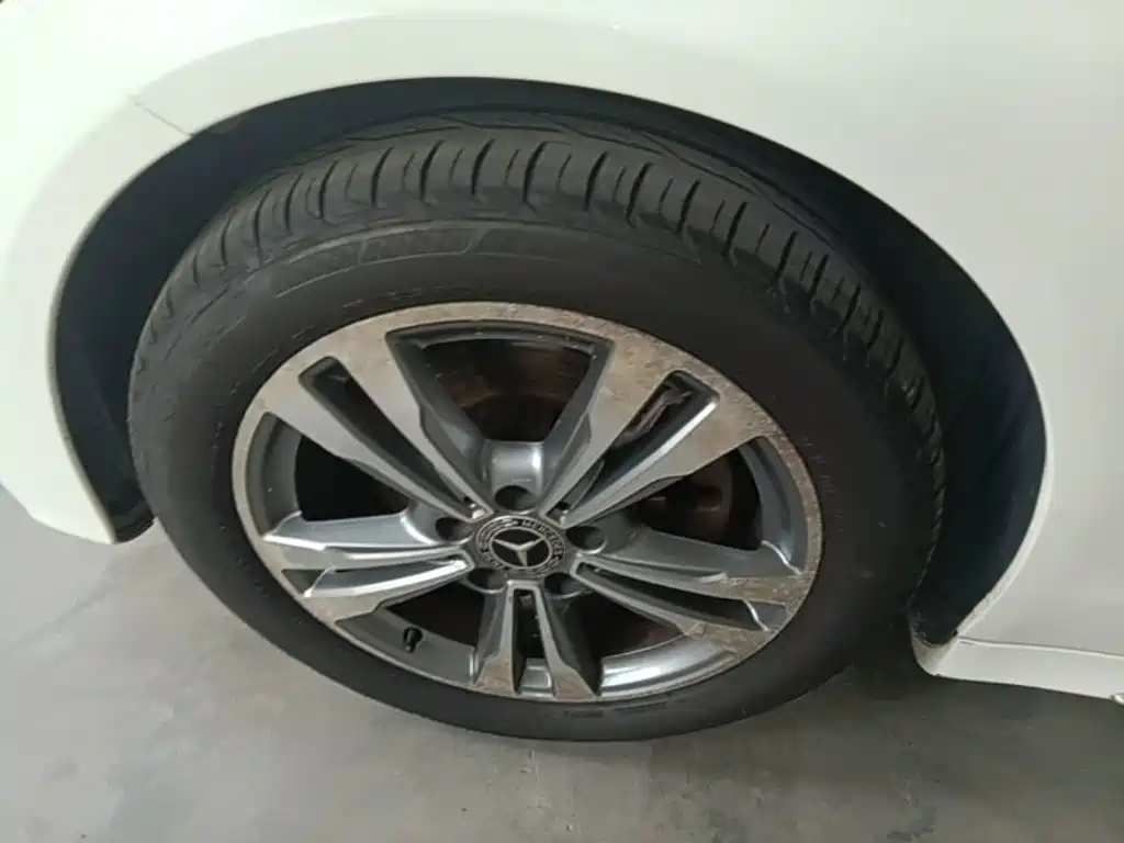 Mercedes-Benz C-Class — миниатюра 23