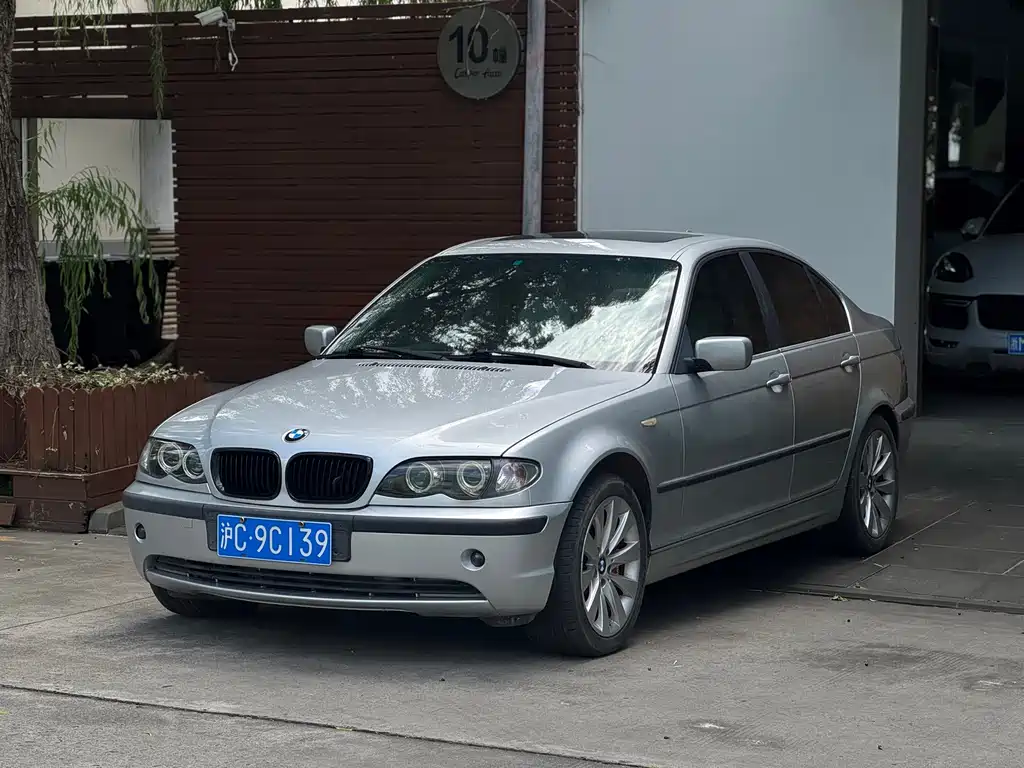 BMW 3 Series — миниатюра 2