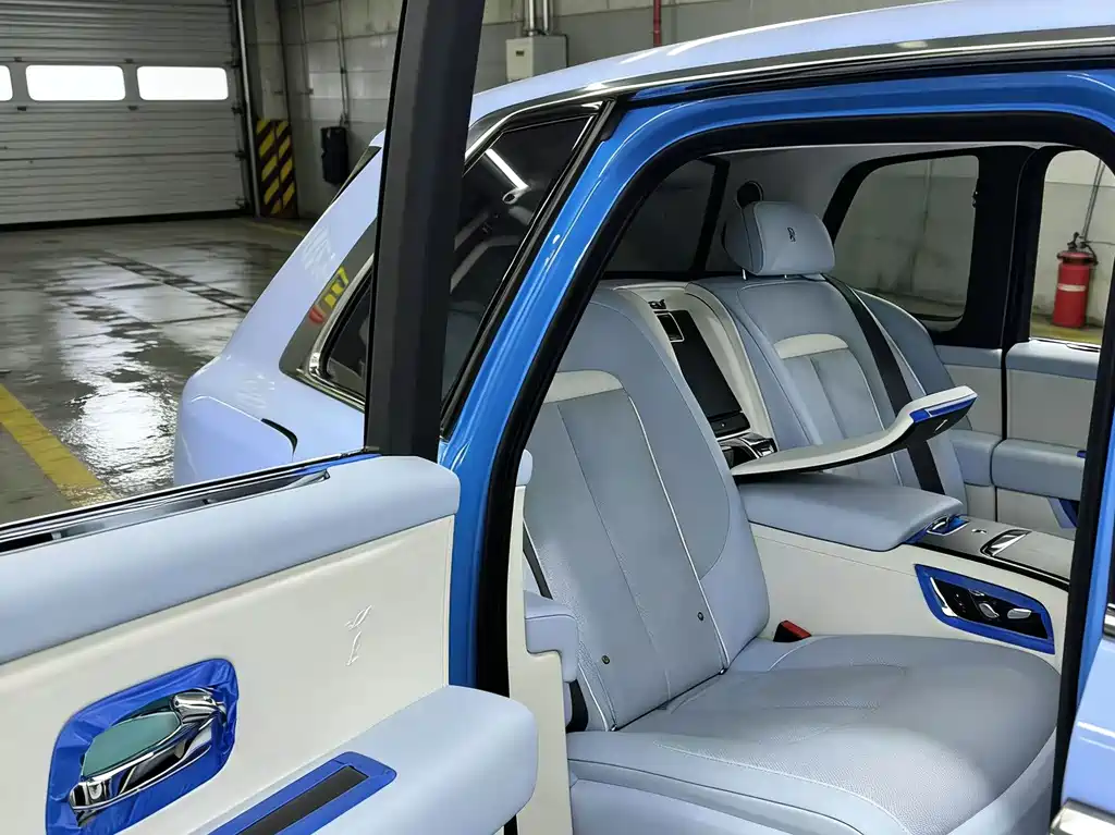 ROLLS-ROYCE CULLINAN